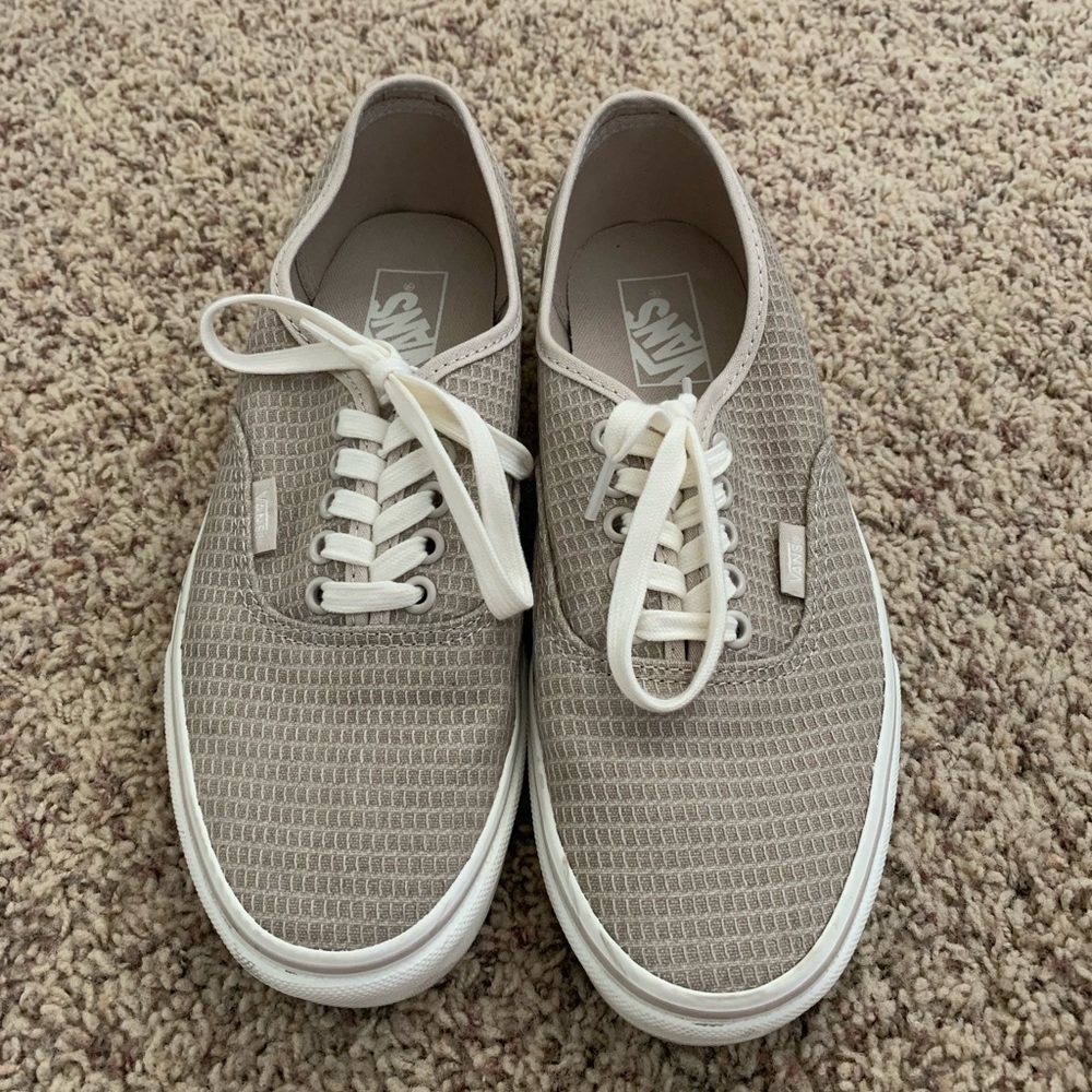 Vans authentic sneakers!